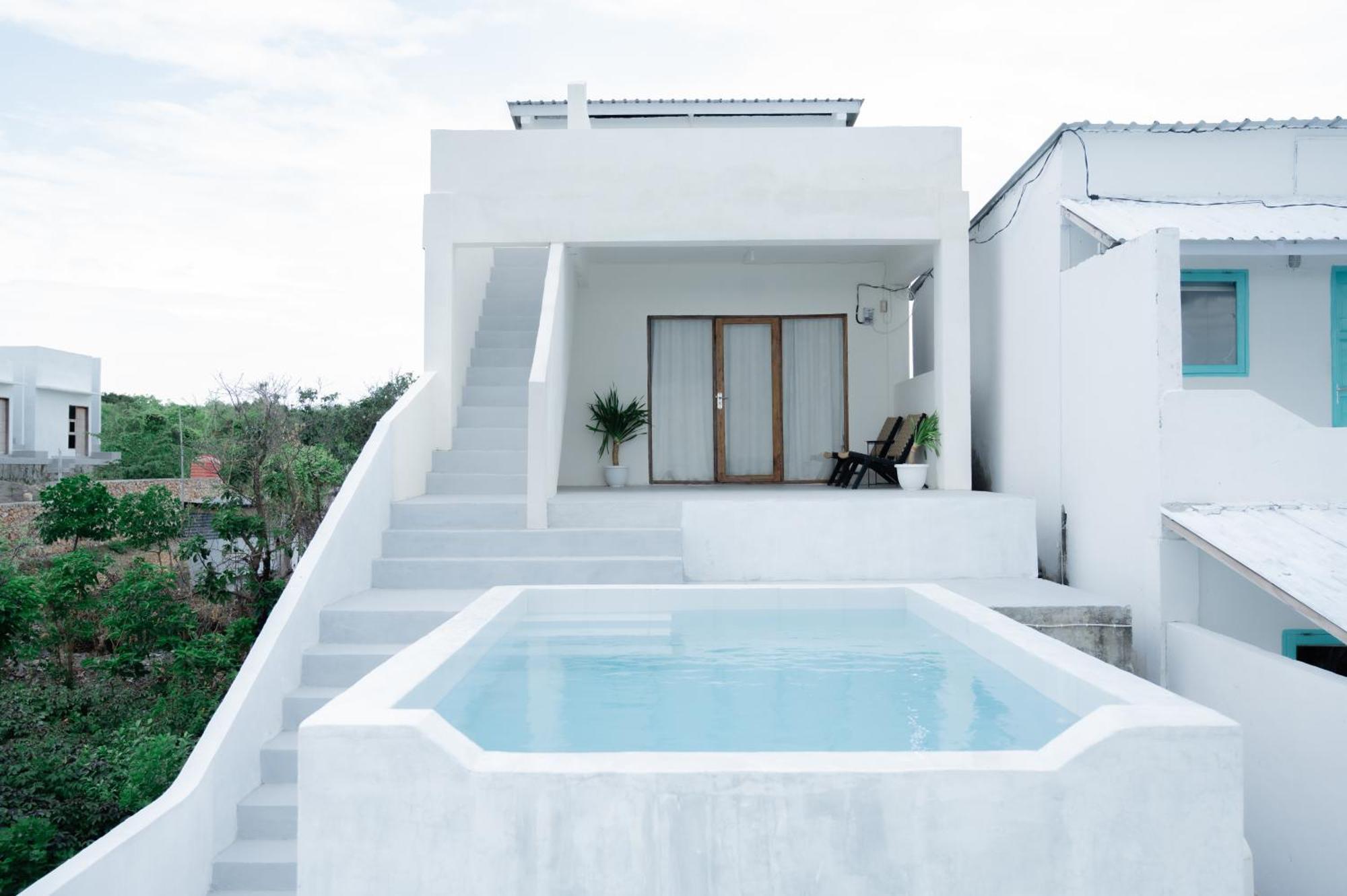 Woywoy Paradise Bira Room photo
